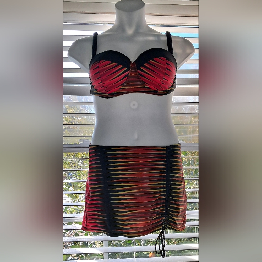 Aonihua Multi Color 2 piece Swimsuit Sz XL NWT